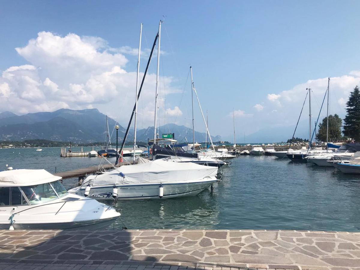 The Sailor - Residence With Pool Manerba del Garda Exterior photo